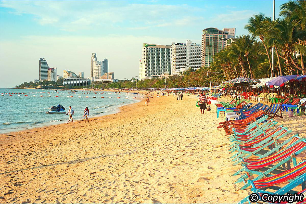 Royal Inn Kitchen And Bar Pattaya Ngoại thất bức ảnh